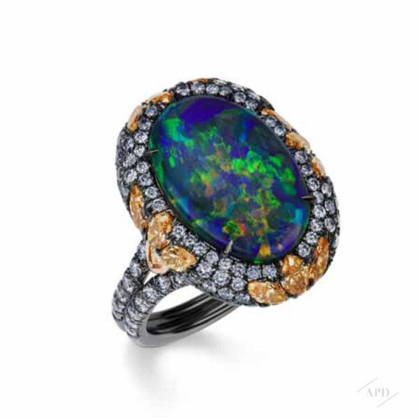 http://www.argylepinkdiamonds.us/upload/product/jfine_JR-048-172WEBb.jpg