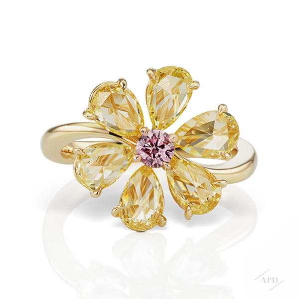 Argyle Yellow Rose Cut Flower Ring